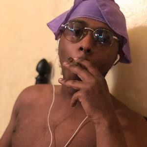 Meet your Posher, Yh